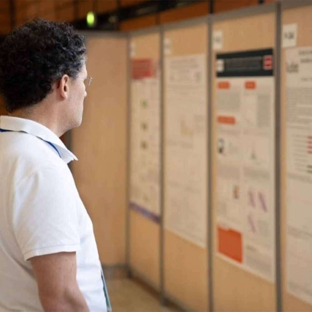 POSTER SCIENTIFIQUE