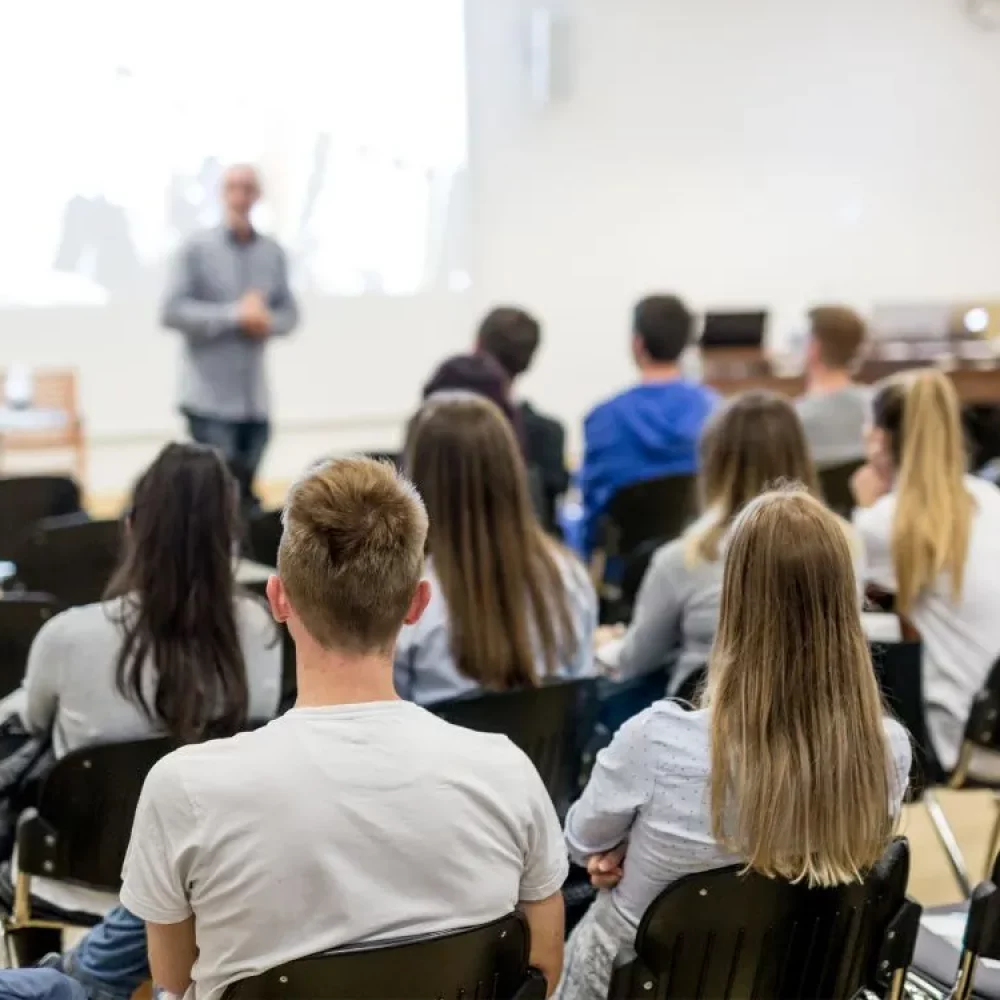 Les diplômes universitaires